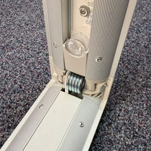 Load image into Gallery viewer, Bright Fold - Closeup8