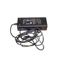 Load image into Gallery viewer, QwikFRAME LED Exhibition Light set Power
